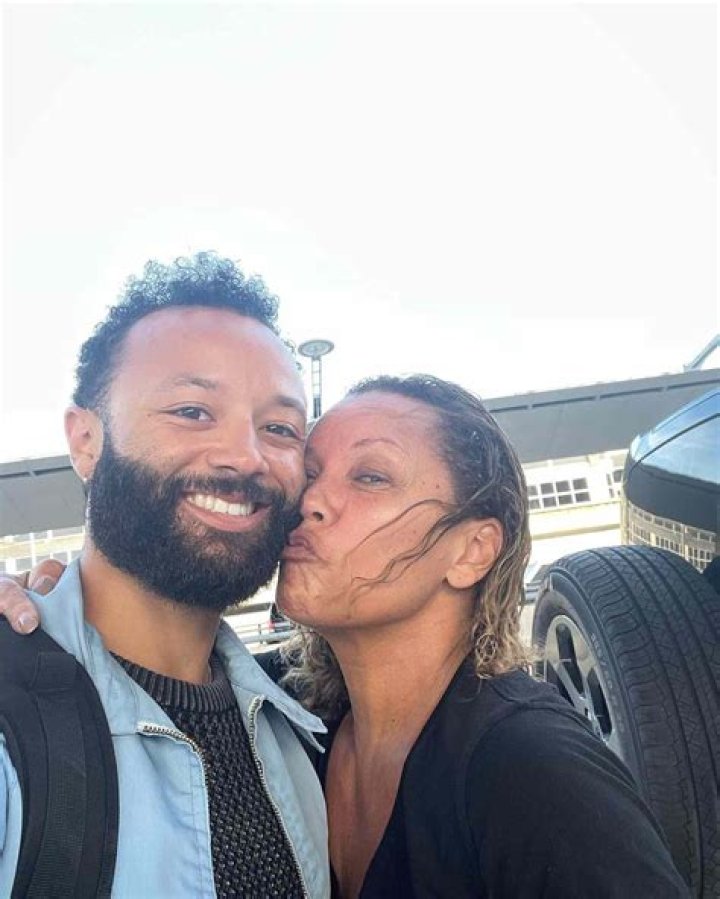 Unveiling Devin Hervey: Uncover Vanessa L. Williams' Son