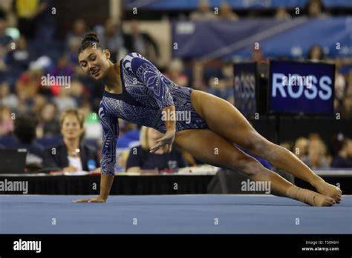 U.S. gymnast Kyla Ross pokes fun at her own floor routine fail For