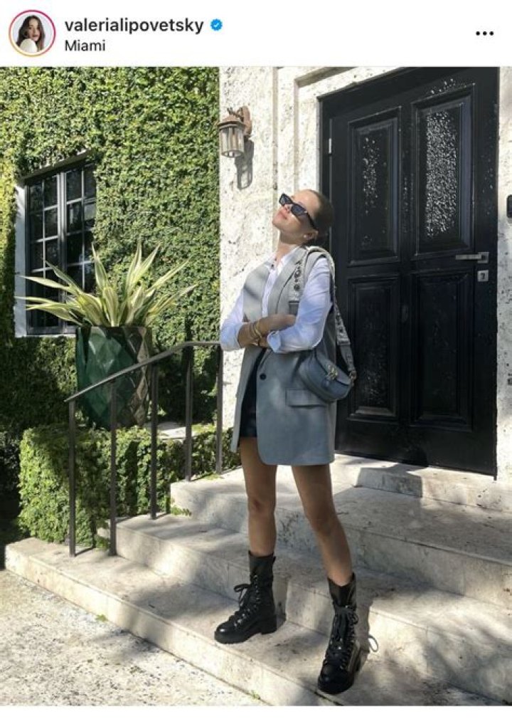 Valeria Lipovetsky style Fashion, Style, Casual street style