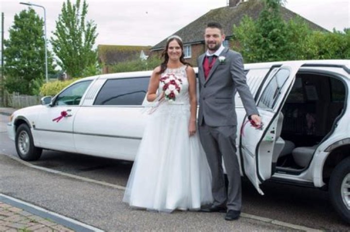 Victoria Kay TLT4507 Second Hand Wedding Dress Save 75 Stillwhite