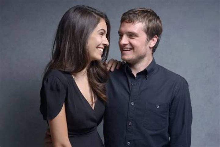 Vid&eacute;o Claudia Traisac et Josh Hutcherson &agrave; Rome, le 19 octobre 2014