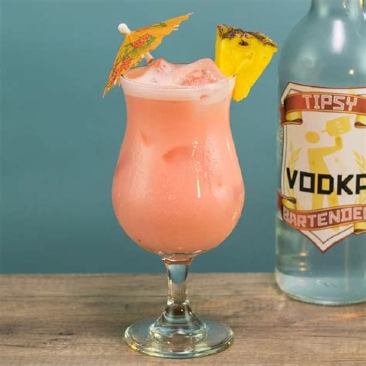 Vodka Capri Sun Cocktail Vodka, Drinks, Simple summer drink recipes