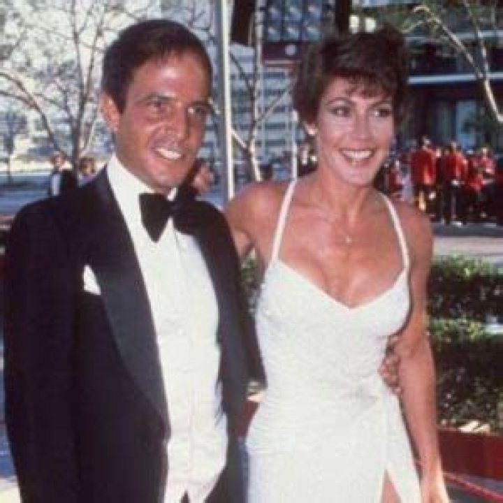 Weate All About Helen Reddy’s ExHusband Xivents