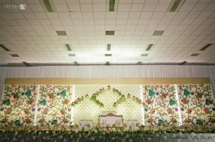 wedding decor decorideas weddinginspiration flowers colours