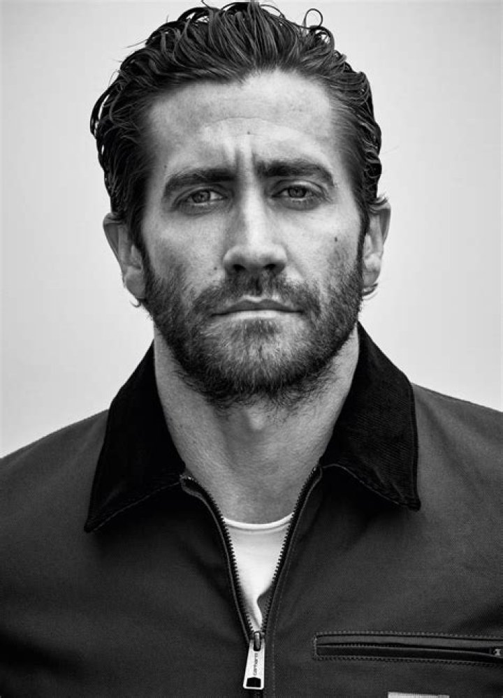 What Is Jake Gyllenhaal's Net Worth and Most Successful Movies?
