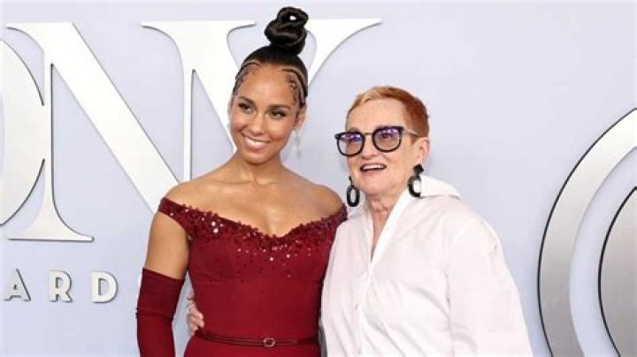 Who are Alicia Keys Parents? Meet Craig Cook And Terria Joseph
