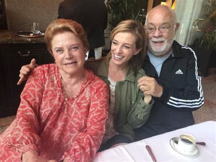 Who Are Pati Jinich Parents? Family Husband And Children