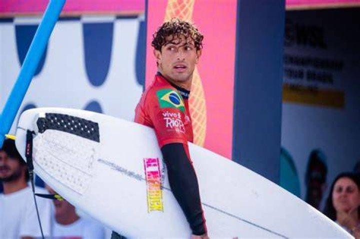 Who is Brazilian surfer Joao Paulo "JP" Azevedo who attacked Sara