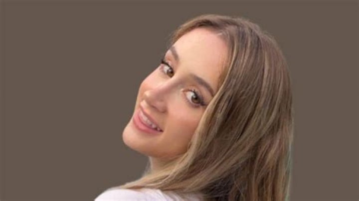 Who Is Bronwin Aurora? TikTok Viral Video, Biography, Wiki