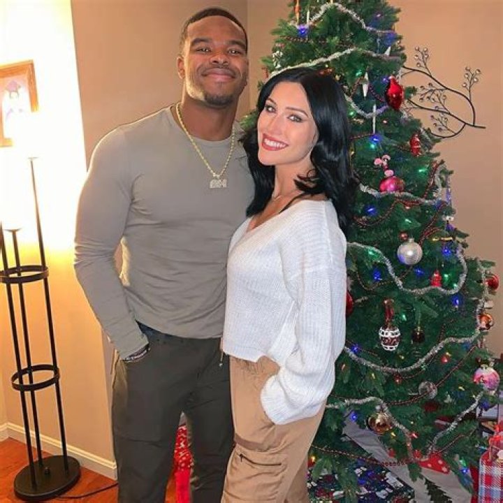 Who Is Damien Harris Girlfriend? [2023 Update] Players Bio