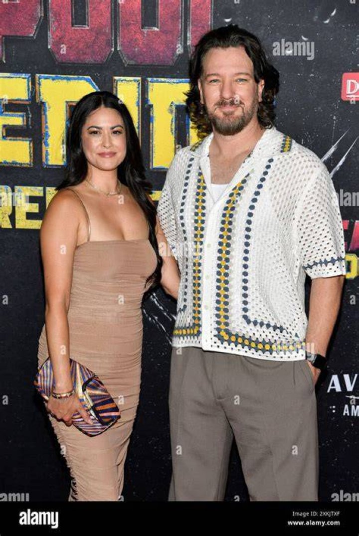 Who Is JC Chasez&rsquo;s Girlfriend, Jennifer HuYoung?