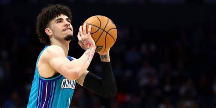 Who is LaMelo Ball's Mother, Tina Ball?