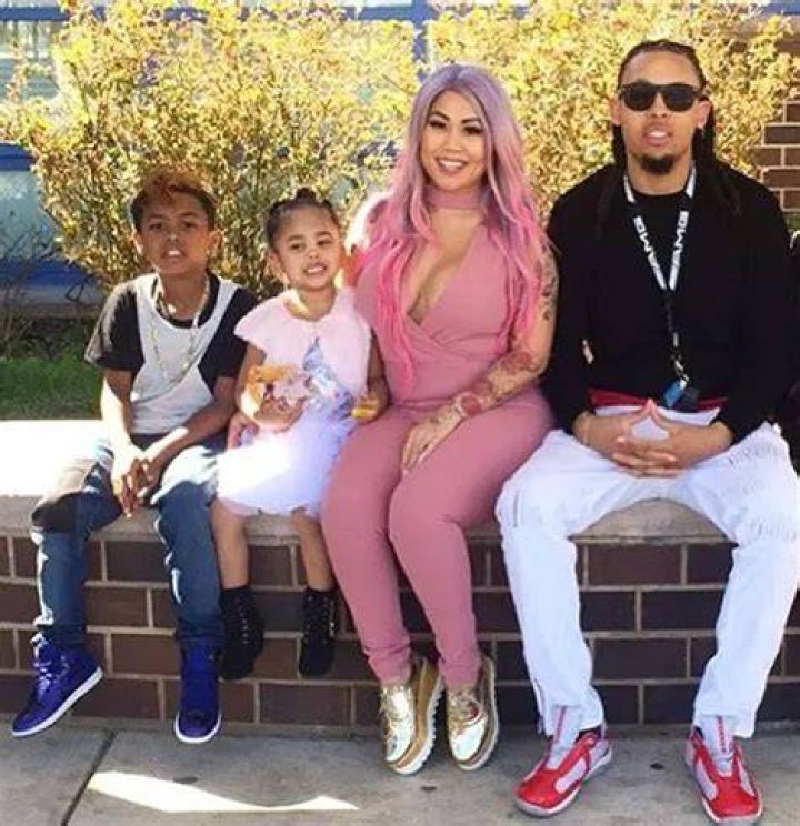 Who is Lovely Mimi? Husband, Measurements, Before Surgery