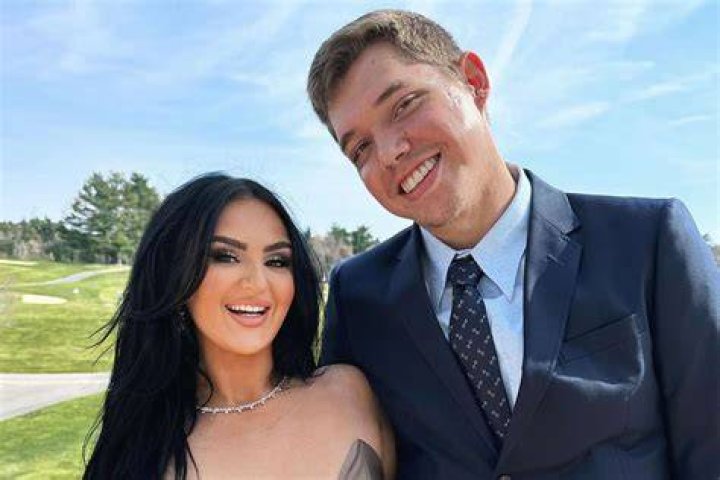 Who is Mikayla Tiktok Boyfriend Cody? Meet Him On Instagram
