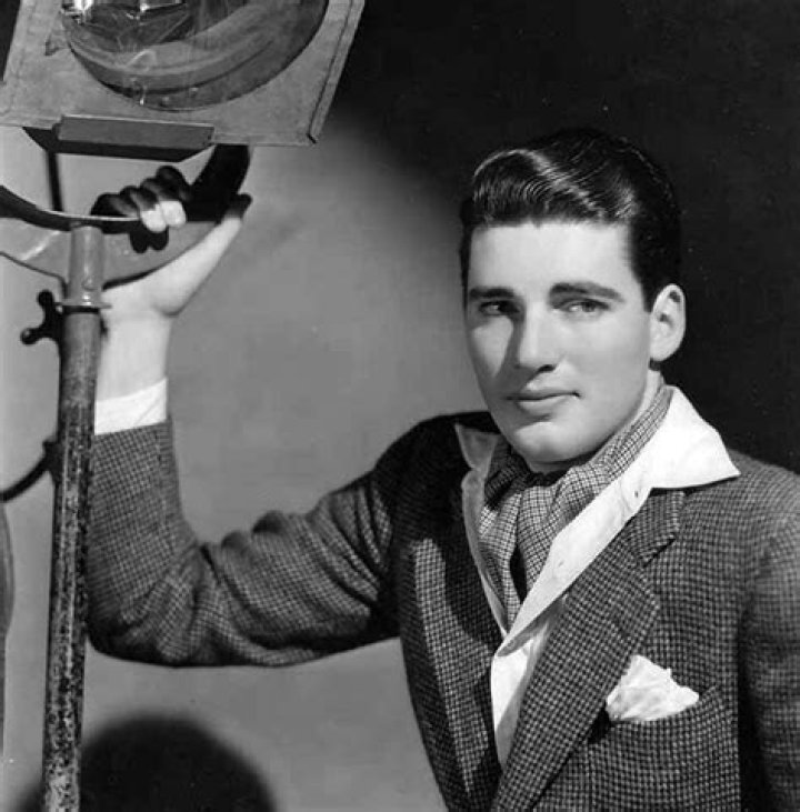 William Hopper: Unveiling The Net Worth Of A Hollywood Icon