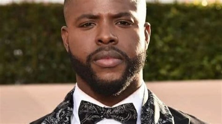Winston Duke Biography (Age, Height, Girlfriend and More) mrDustBin