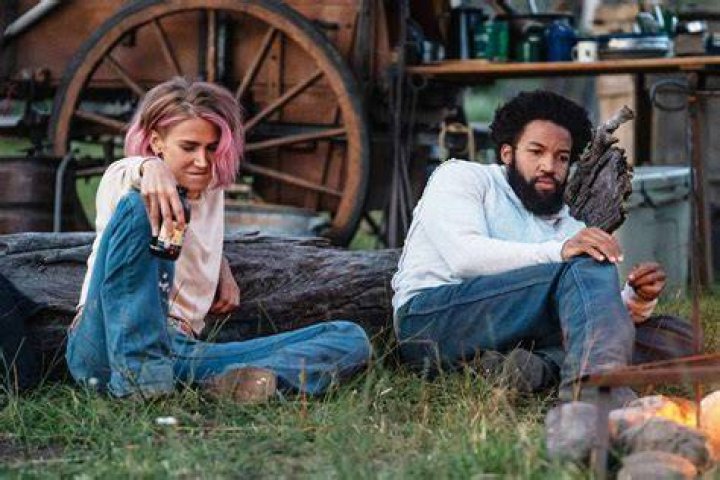 Yellowstone Cast Denim Richards Wife Is He Married? Family And Net
