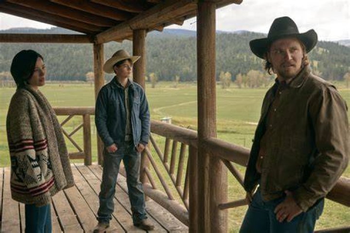 Yellowstone la s&eacute;rie annul&eacute;e apr&egrave;s 5 saisons, une suite avec Matthew