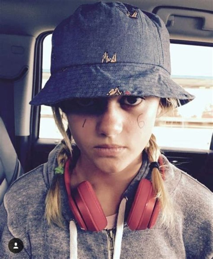 Yolandi Visser Daughter Sixteen Jones