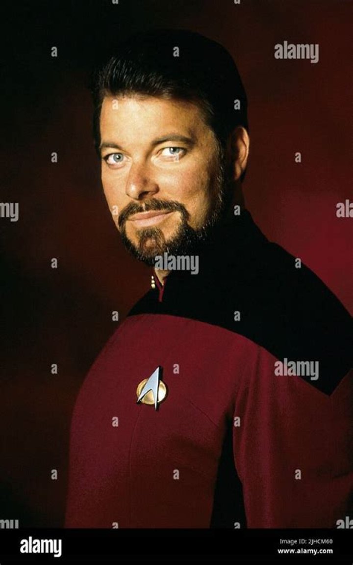 Young Jonathan Frakes Star trek generations, Star trek crew, Star