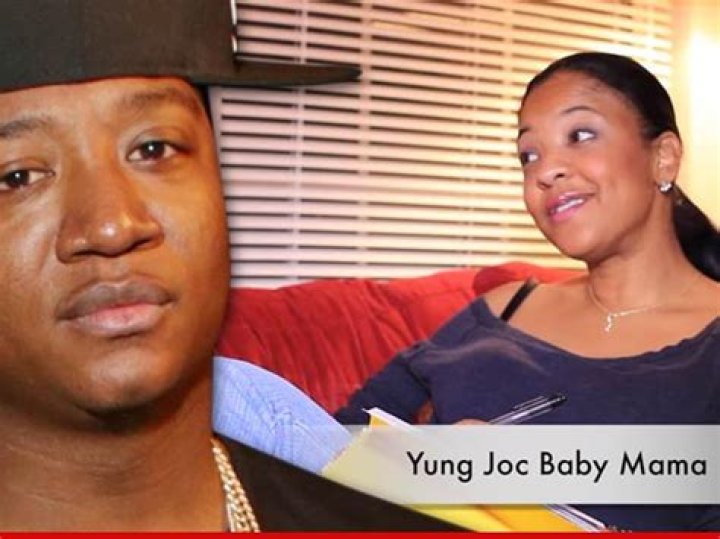 Yung Joc & his babies. Repost joclive Forever Grateful..... period 2