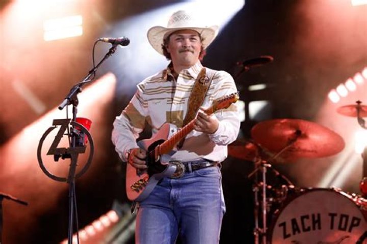 Zach Bryan’s ‘All My Homies Hate Ticketmaster’ Live Album Arrives