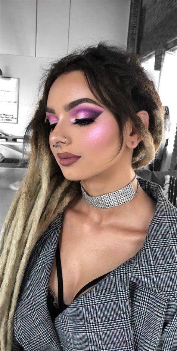 Zhavia (Zhavia) / Twitter